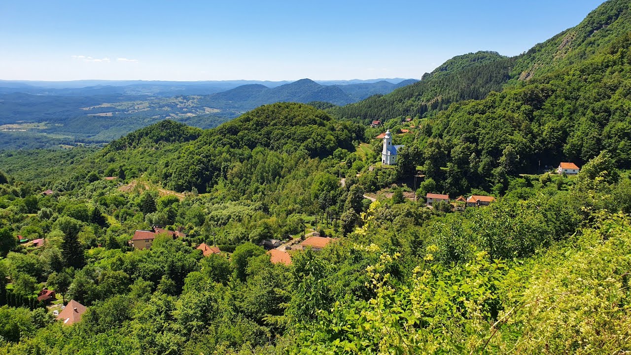 Sus, până la Săcărâmb, într-o zi frumoasă de Iunie