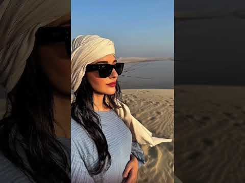 محاسن مرابط في صحراء قطر اكسبلور  تصميمي   لايك