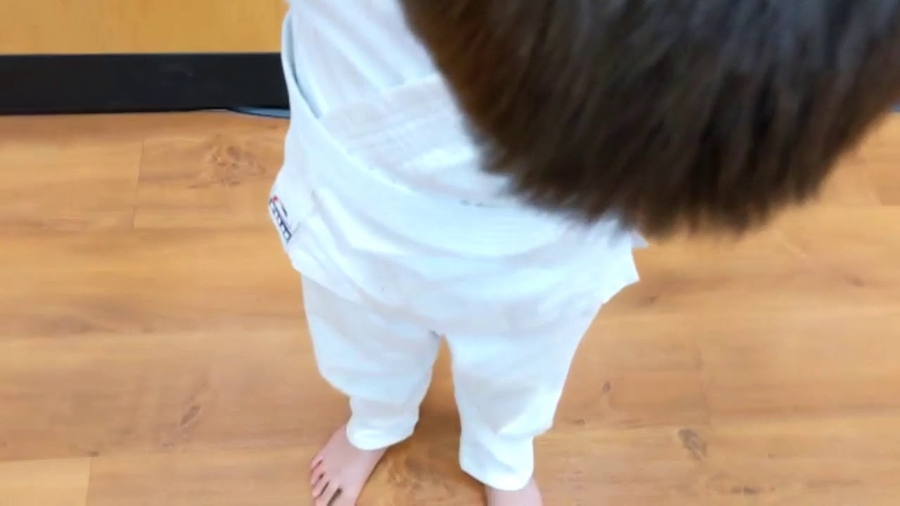 How to put on your child’s karate belt YouTube