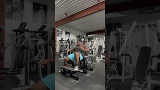 Hip thrust 180 x 10 #bodybuilding #hipthrust #hamstrings #glutes #workout #lifestyle #hardwork