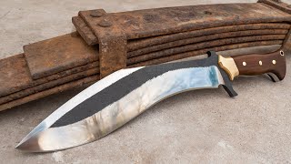 Fabricación de cuchillo Kukri a partir de una ballesta de camión
