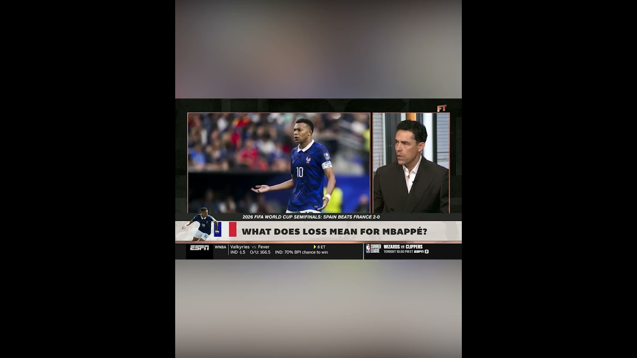 Herculez Gomez says it was 'another disappointing outing for Mbappe' 😬