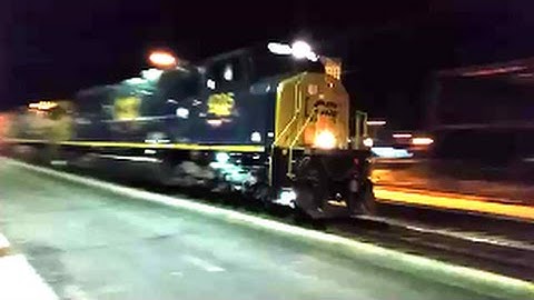 [MUSTWATCH][CSX]4705 SD70MAC & A incredible K5LA Fresh Painted Leads S410-20 Through Fay NC