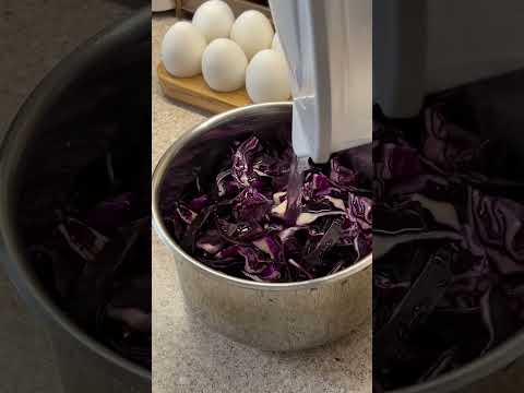 самые красивые яйца на Пасху получаются только этим способом!😍 всего 1 ингредиент🤫