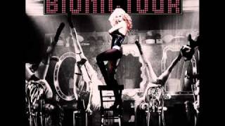 Christina Aguilera - Prima Donna  (Bionic Tour Live From O2 Arena)