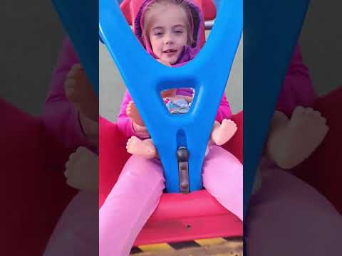 Swinging with the baby 👶 having fun 🤪
