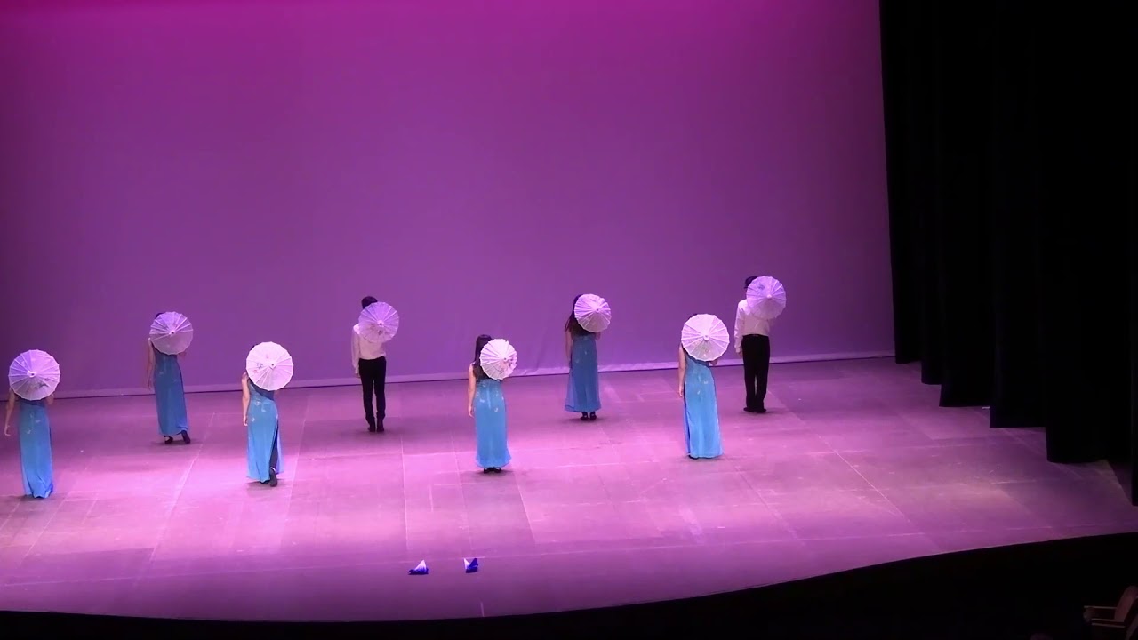 Đêm Việt Nam 2020 Traditional Medley