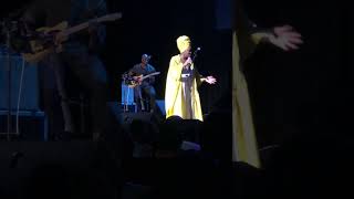 India.Arie - Yellow (Live in Louisville)