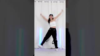 [MIRRORED] Kep1er 케플러 'Giddy' 😻 Dance Cover | Lisa Rhee