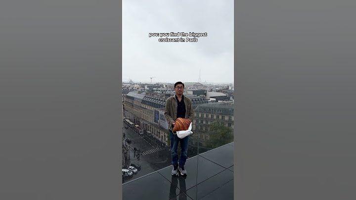 I found the biggest #croissant in Paris
