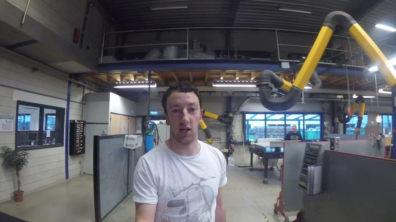 Werken bij Bax metaal - Vlogger Robert