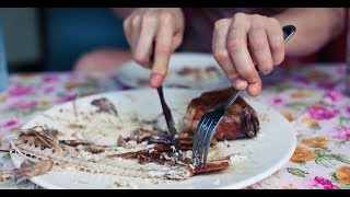Рыбная кость в горле не шутите со своим здоровьем! Всё о первой помощи в такой ситуации Рыбная кость в горле не шутите со своим здоровьем! Всё о первой помощи в такой ситуации