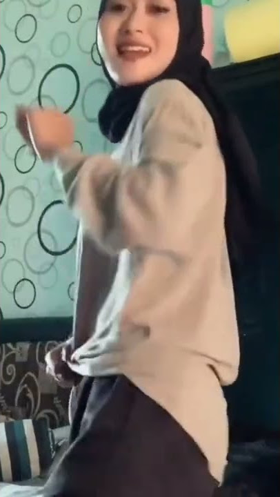 RAMADHAN KE 24 CEWEK HIJAB GOYANG EBOT 🤩🤩😍😘 #shorts #viral #tiktok #trending