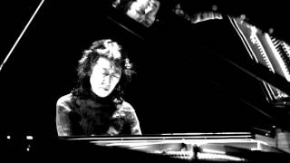 Mozart - Piano Concerto No. 12 in A major, K. 414 (Mitsuko Uchida)