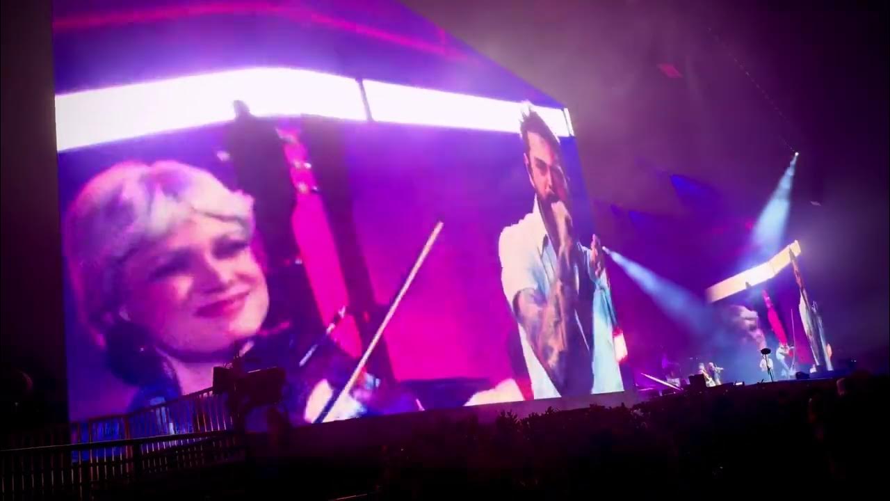 Post Malone + Ed Sheeran - Sunflower (LIVE Front Row @ Coachella 2025) Post Malone + Ed Sheeran - Sunflower (LIVE Front Row @ Coachella 2025)