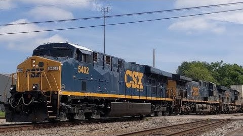 Railfanning the CSX Lineville subdivision in LaGrange, Ga on November 7th, 2025!! Enjoy the video!!