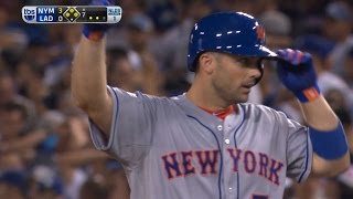 Wright extends lead with two-run single