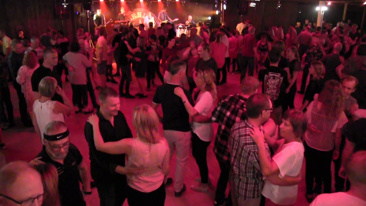 Västerhagen 21/8 2018  no:7  med Blender. av 8. Foxtrot.