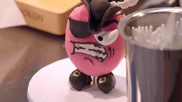 "Ever seen a donut without a hole in the middle?" | Nailed It S01E02