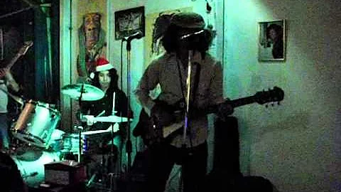 Ron McMillan at the Boy Blues Bar.wmv