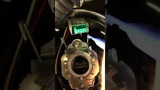 Headlight HID bulb replacement on Ford Mustang 2013 - 2014 D3S
