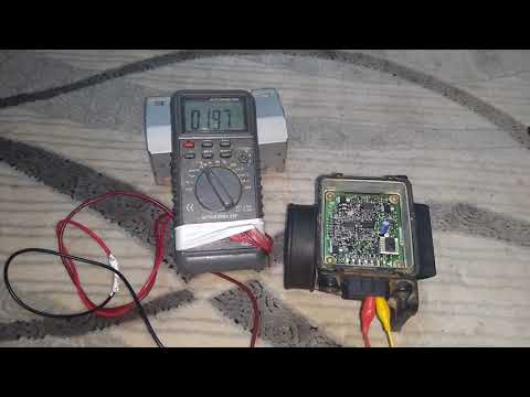 Video: MAF sensörünü multimetre ile nasıl test edersiniz?