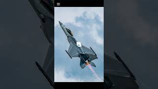 Fighter Jet Loading! Internet slow Only the center spinner is spinning #Loading #Spinner #FighterJet