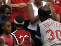 Ken Griffey Jr. hits 500th career home run