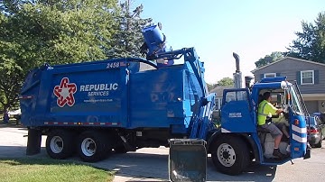 Ex ARC Heil Python Garbage Truck
