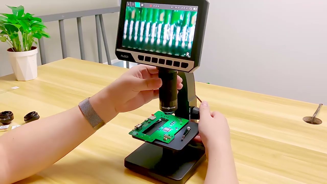 7 Inches Digital Microscope