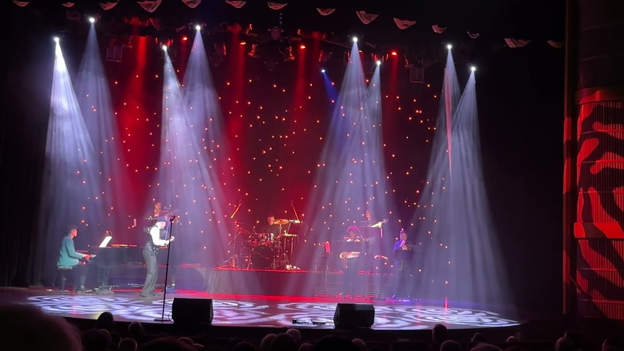 Eclipse Main Show