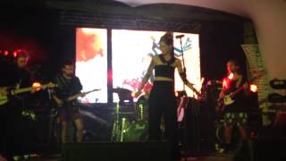 Roots Circus Patient Bleeding Heat