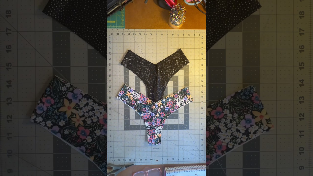 Quick bottom duo 🖤🌸 