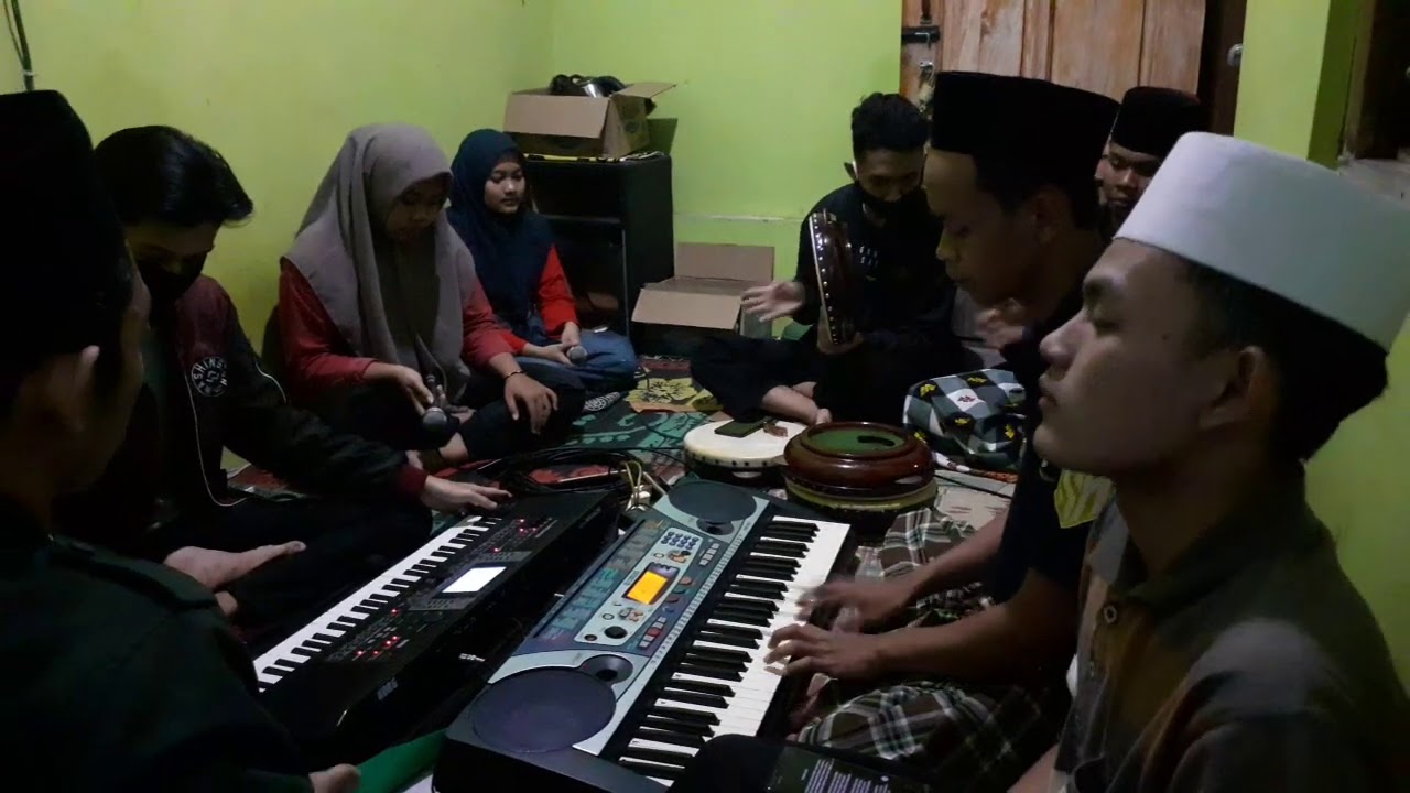 Behind the Scene, Teman Sejati Versi Latihan - Hadroh Sapu Jagad