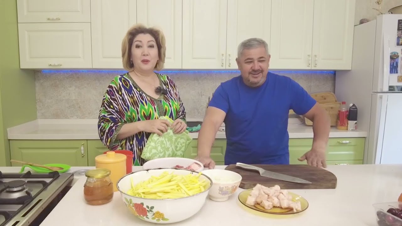 На дачной кухне у равшана
