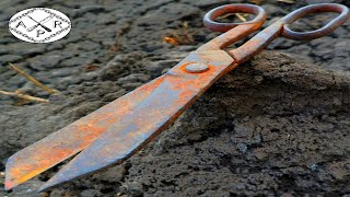 Rusty Forged Scissors - Perfect Restoration