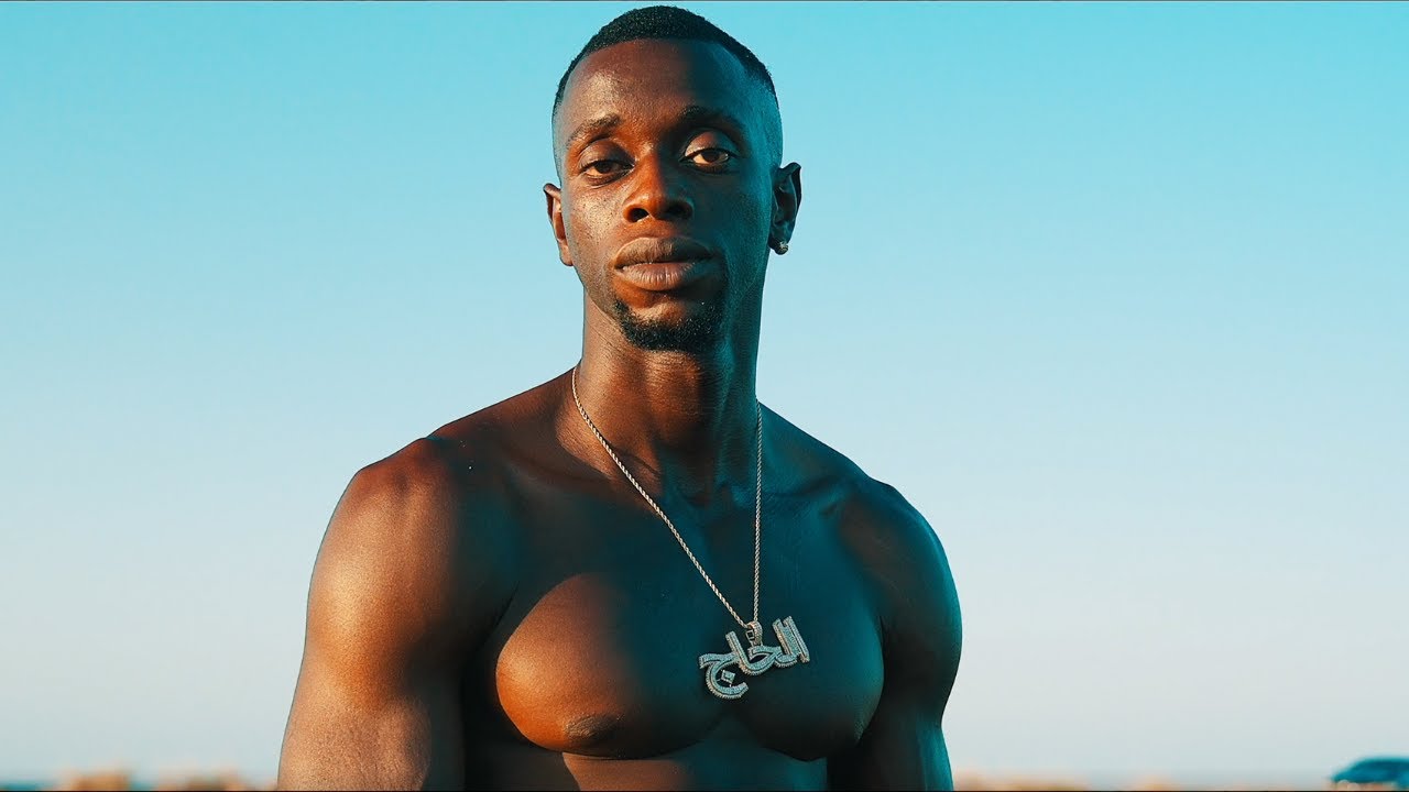 BABBA G - MONCLER (OFFICIAL MUSIC VIDEO) - YouTube