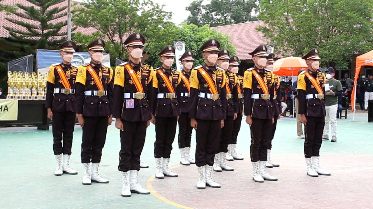 GILA BIKIN MERINDING! JUARA UTAMA 3 PASKIBRA SMKN 1 MAJALENGKA - LKBB BRATAYUDHA 2022