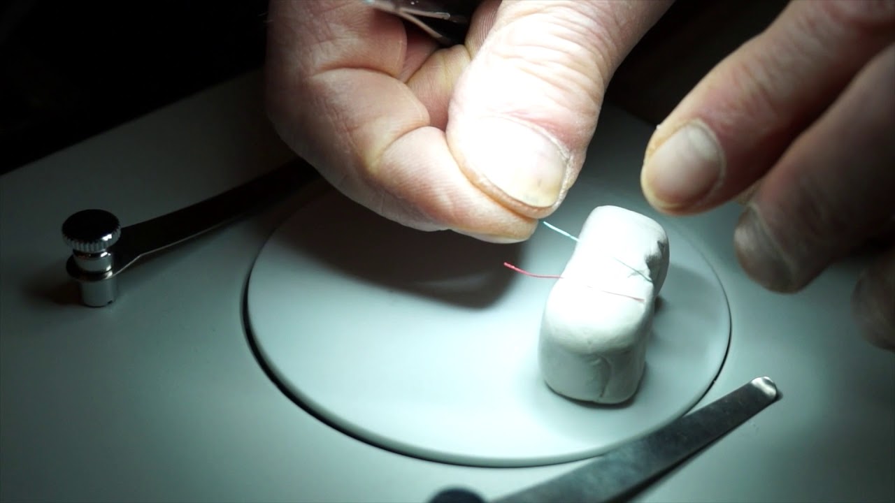 A.J. van den Hul Building a Crimson Stradavarius at AXPONA 2018