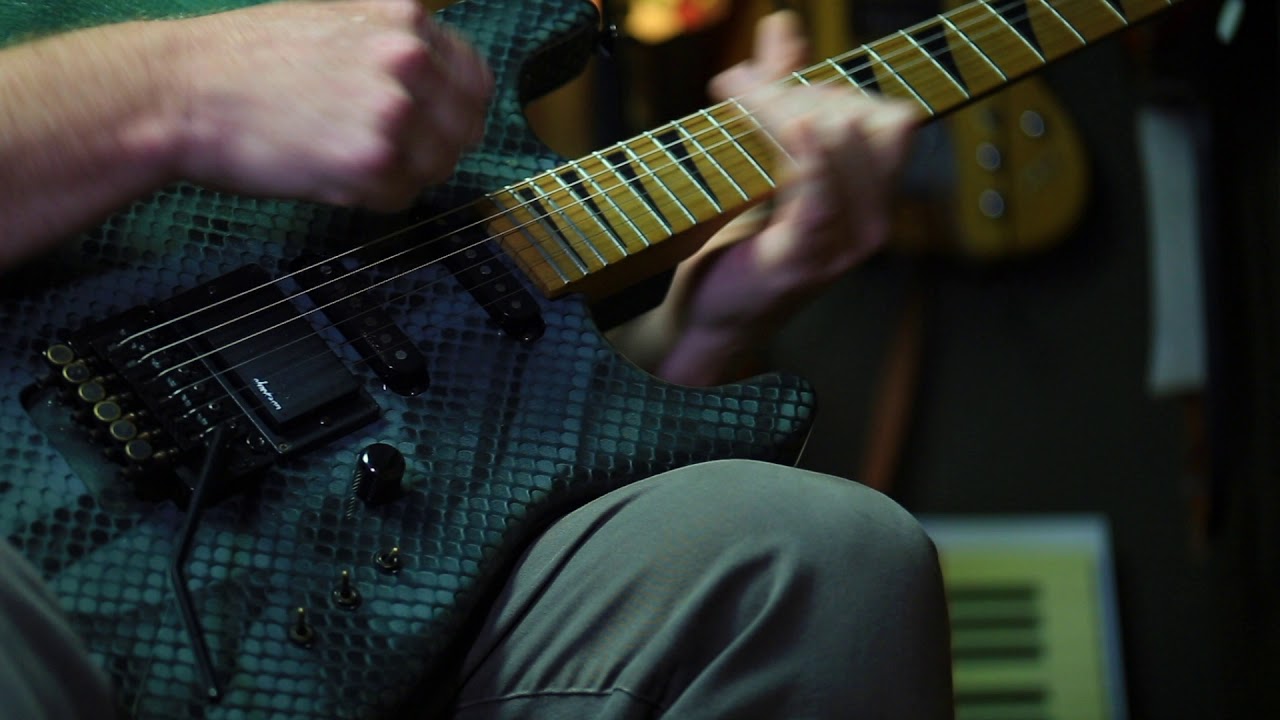 1974 Thomas Organ Crybaby  Wah Wah into a 1974 Marshall Superlead - electric guitar pedal demo