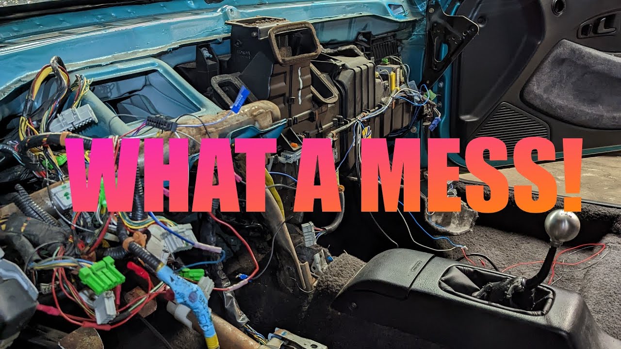 1993 EG honda Civic Interior Weight Reduction Pt1 (JDI Ghost Box Install)