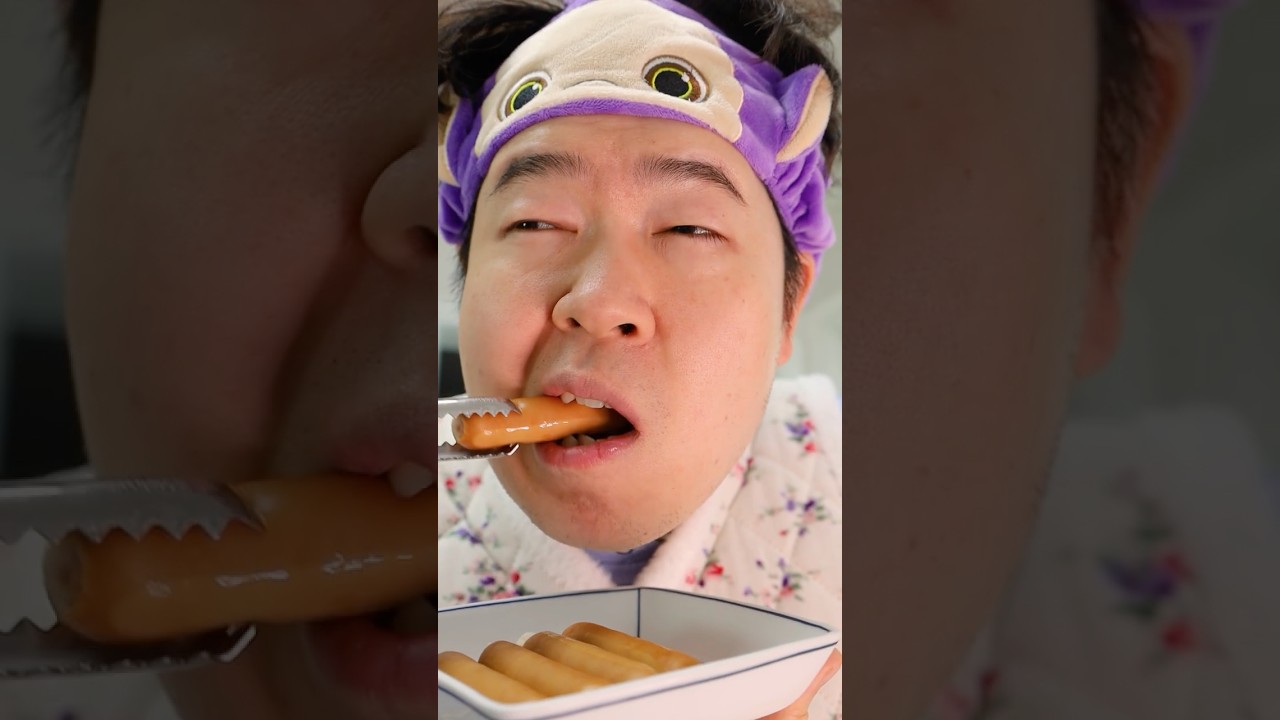 소시지는 삶아 먹는 게 맛있다던데