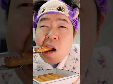 소시지는 삶아 먹는 게 맛있다던데