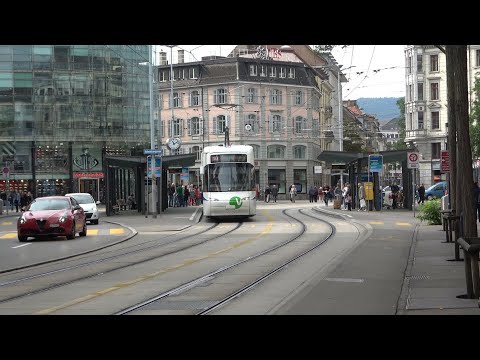 VBG/VBZ Bombardier Cobra 3063 & 3061 | tram Zürich | tramhalte Löwenplatz | 2019