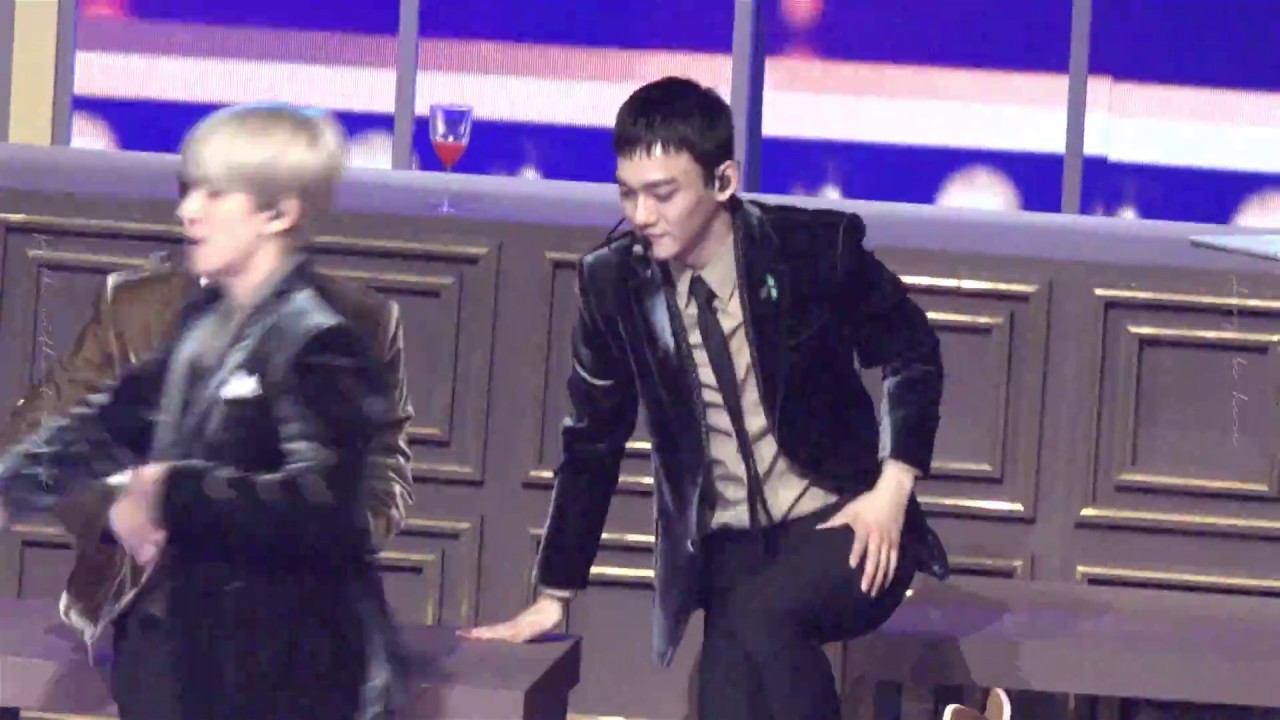 171129 가요대축제 EXO 너의 손짓(Touch it) CHEN focus