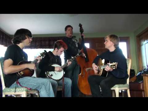 Rich, Chris, Nick, & Austin Jamming - "Gonna Settle Down"