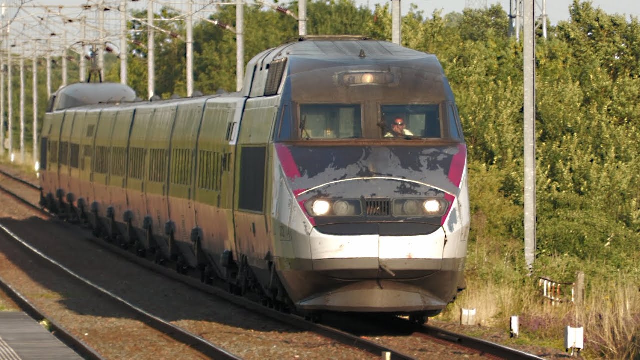 Les trains corail intercité, TGV Inoui,OUIGO trains de fret sur Poitiers, Châteauroux et La Rochelle