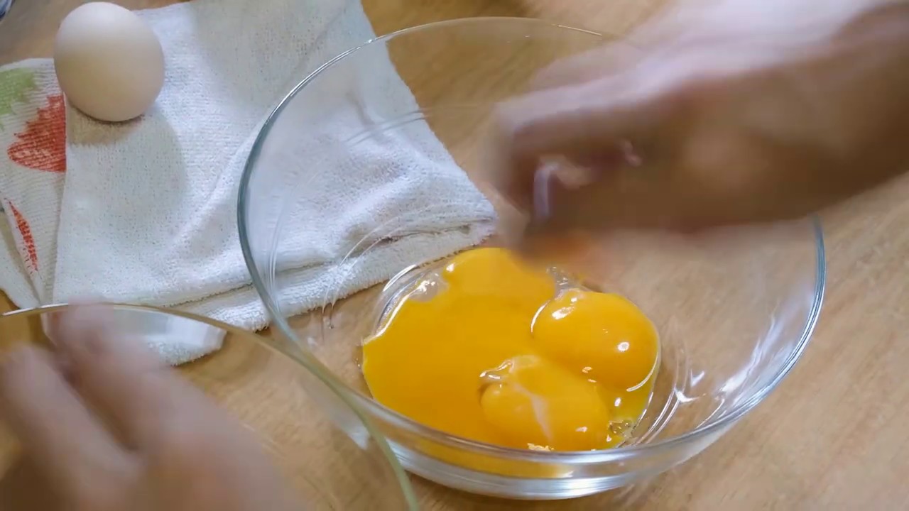 Step by Step baking tutorial Traditional Japanese Fluffy Cheesecake