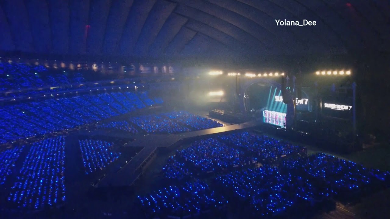 Super Junior - Superman (Tokyo Dome 1 Opening)