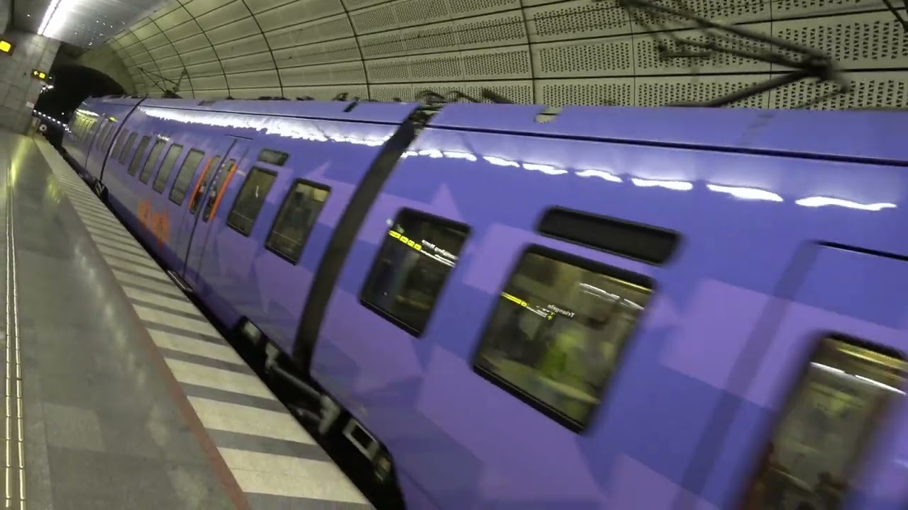 Triangeln station, december 2022, X2000 tog, Pågatåg, Øresundståg